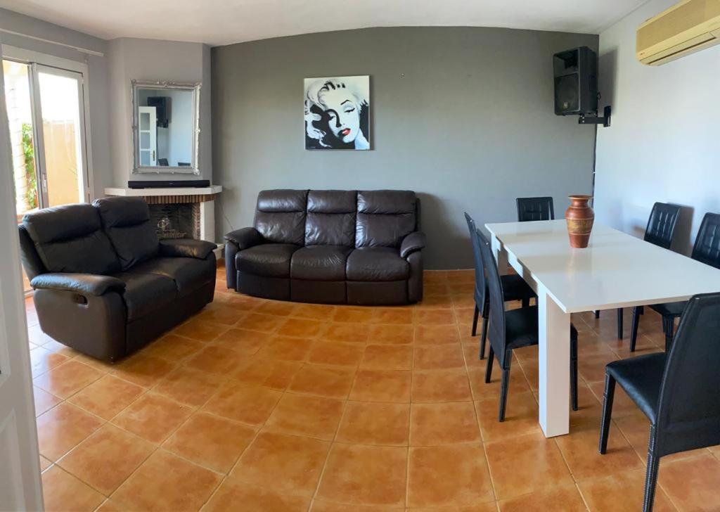 Alfaz Bed&Breakfast L'Alfas del Pi Exterior foto